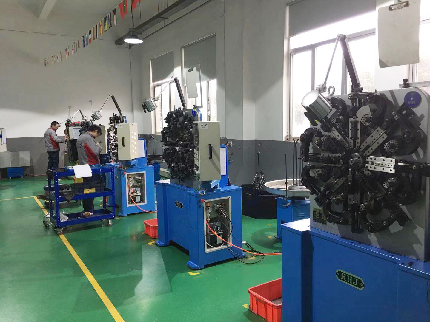 無(wú)凸電腦彈簧機(jī)